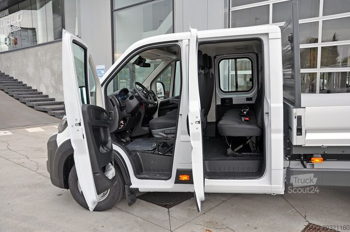 Plattformsskåpbil dubbelhytt Fiat Ducato F5249