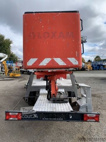 Furgonetka Iveco Daily Isoli PT165 - 16,5 m