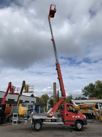 Furgonetka Iveco Daily Isoli PT165 - 16,5 m