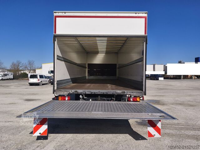 Gesloten bak MAN TGM 15.290