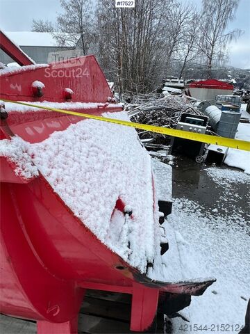 Üçlü dorse için asfalt kovası  Asfaltbalje til trippelkjerre