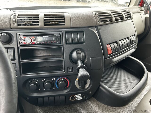 Przesuwana plandeka DAF CF 65 220 Euro 5 / 18 Ton / 650 dkm / Curtainsi...