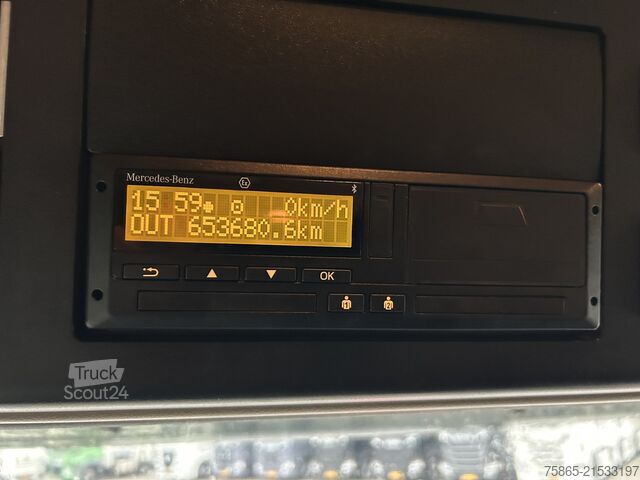 Standard tractor Mercedes-Benz Actros 1845 Streamspace / 653 dkm / Tacho V2 / ...