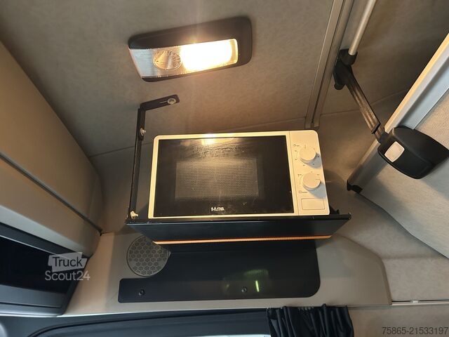 Standard tractor Mercedes-Benz Actros 1845 Streamspace / 653 dkm / Tacho V2 / ...