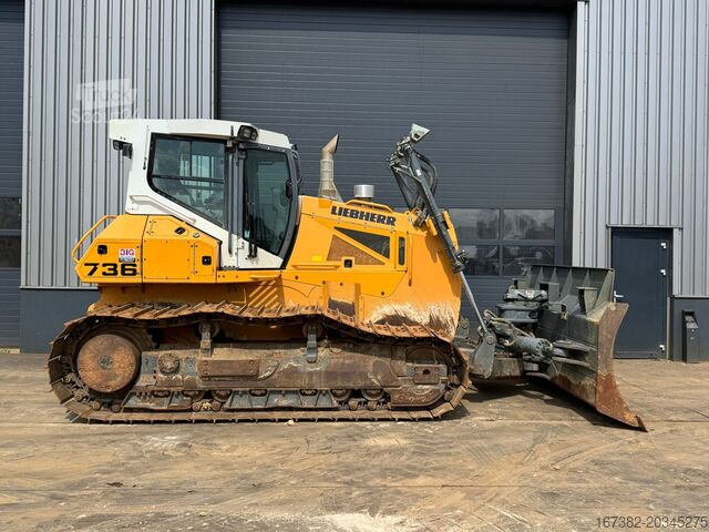 Нивелировочная машина Liebherr PR736 LGP | PAT Blade