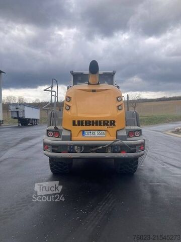 Lader Liebherr L 550 XPower