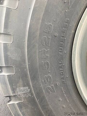 Lader Liebherr L 550 XPower