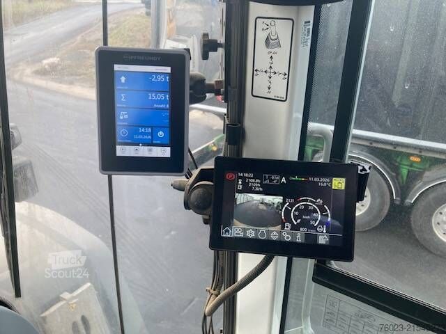 Lader Liebherr L 550 XPower