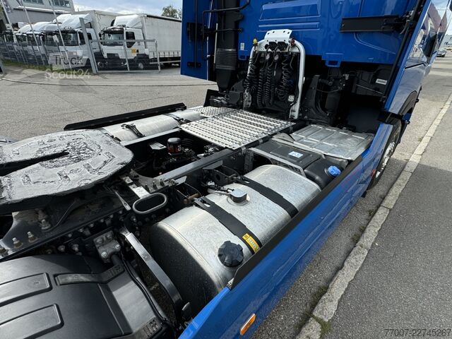 Trattore stradale standard Renault T 520 HIGH Retarder Vollluft TOP Ausstat