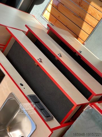 Автодім VOLKSWAGEN Behl Mobile Crafter |Einzelbetten/Rundsitzgruppe