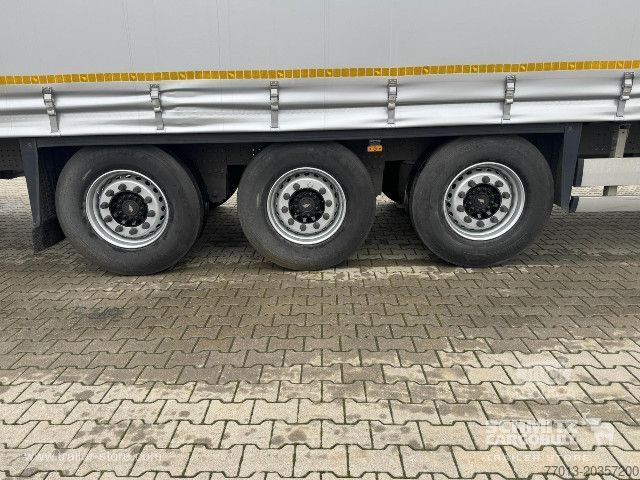 Atvērta puspiekabe ar tentu Schmitz Cargobull Curtainsider Standard