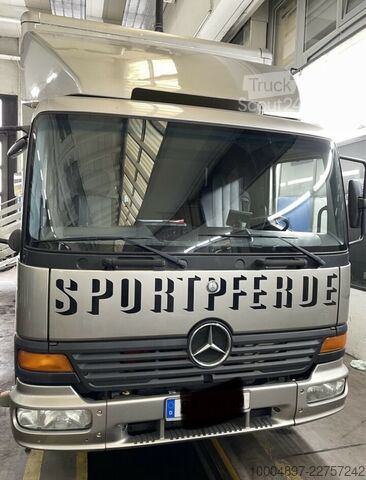 Viehtransporter LKW Mercedes-Benz Atego 815