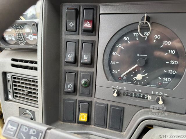 Furgoneta caja IVECO Daily 40-10 4x4 Turbo Allrad Doka 7 Sitzer AHK