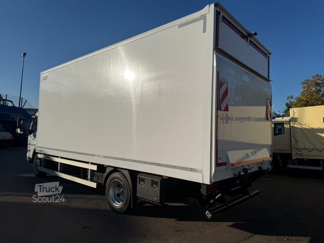 Skříňová dodávka FUSO eCanter 9C18e Elektro Klima 3-Sitzer Koffer LBW
