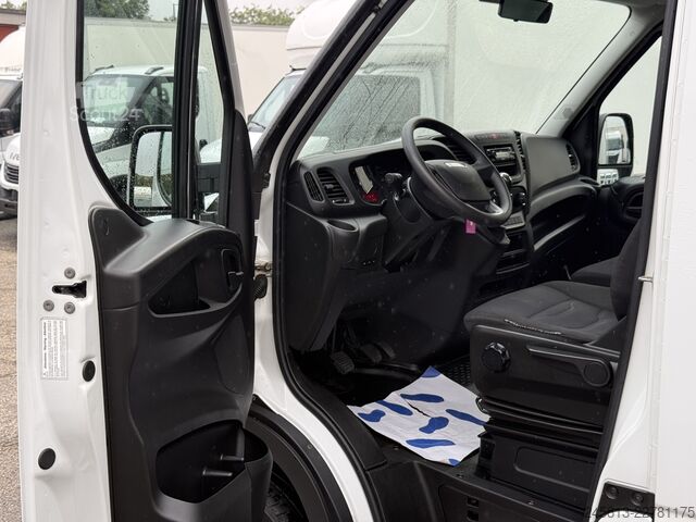 Transporter mit Koffer Iveco daily 35-140