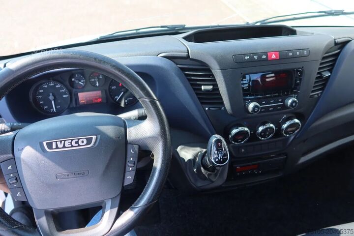 Car transporter Iveco Daily 40 C 18 Luchtvering 3.0 L motor Tijhof Op...