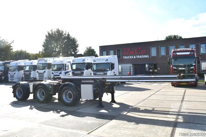 Transporte de contenedores Renders ROC 16.30 ROC 16.30 - X STEERING - LIFT AXLE - ...