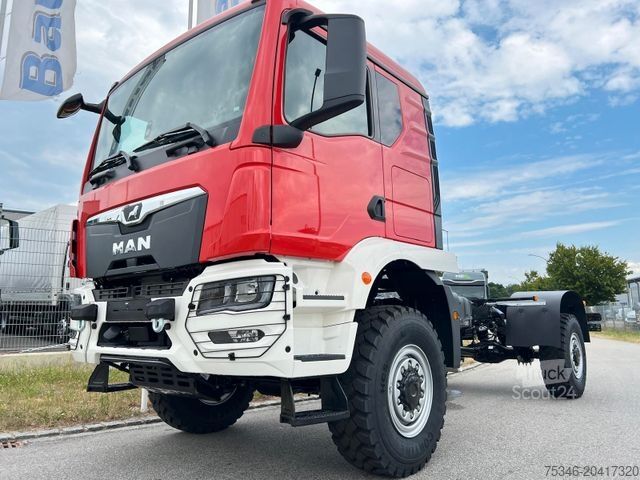 Spezial-LKW MAN TGM 18.250 4x4 BB/Fahrgestell/3-Sitze/Neu