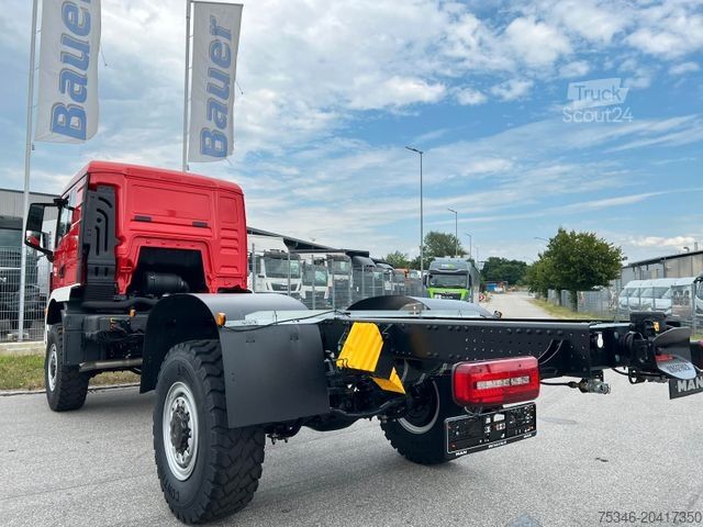 Chasis de camión MAN TGM 18.250 4x4 BB/Expedition/3-Sitze/Neu