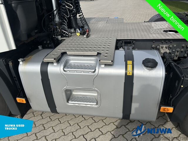 Standard-SZM Volvo FH 460 6x2 I-Save + ADR