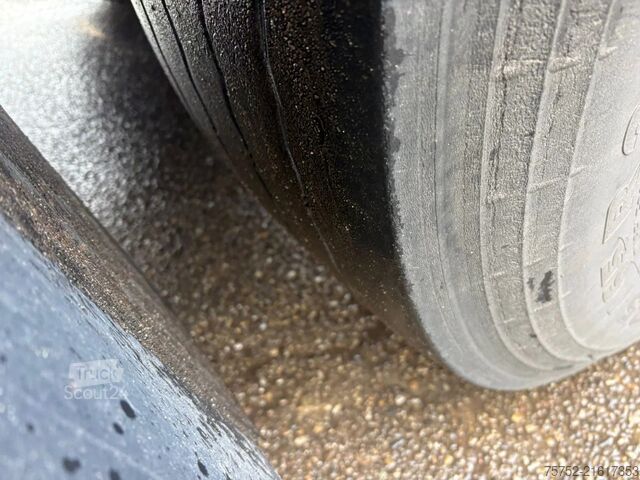 Refrigerated/frozen transport Van Eck UT-3 B I Carrier Vector 1850 D+E Stuuras+Liftas...