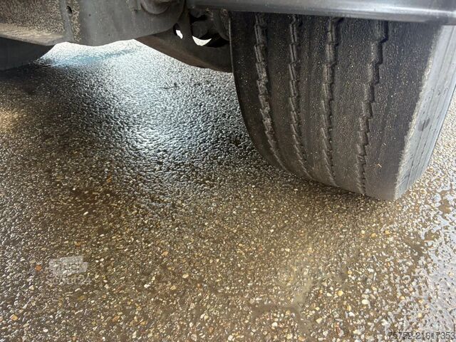 Refrigerated/frozen transport Van Eck UT-3 B I Carrier Vector 1850 D+E Stuuras+Liftas...