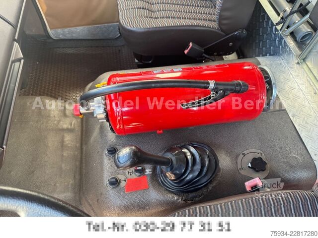 Outro MERCEDES-BENZ 917 AF 4x4 LF 8/6 Tank 800l orig.23.938
