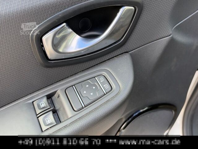 Minibus RENAULT Clio 1.5 dCi Cargo LKW N1 4-türer Navi Tempomat