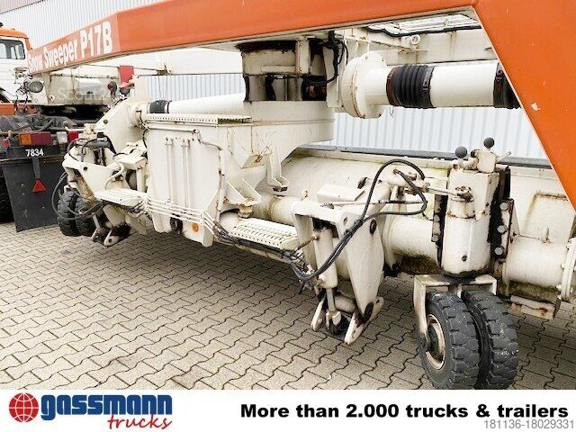 Náves Snow Sweeper P17B, V8-Motor, Kehrblasgerät, 4x