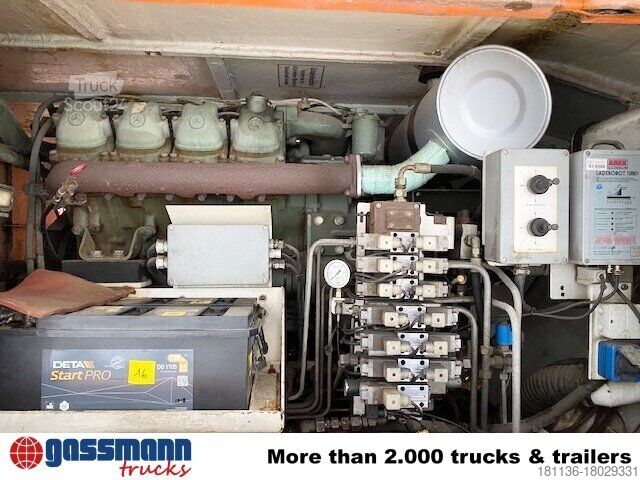 Náves Snow Sweeper P17B, V8-Motor, Kehrblasgerät, 4x