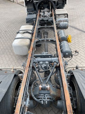Truck chassis MERCEDES-BENZ Actros4 2540 L 6x2 Fahrgestell EURO6 Lenkachse