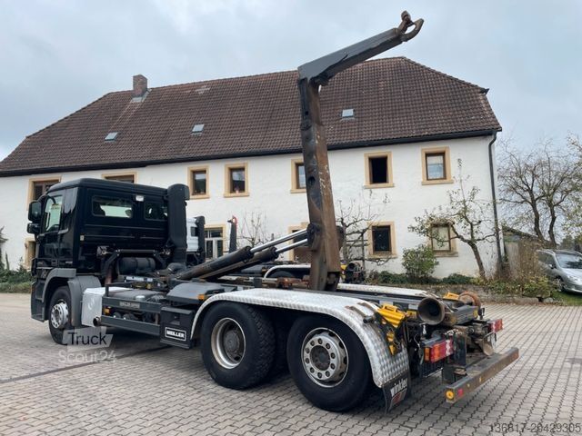 Abrollkipper MERCEDES-BENZ Actros 2541 Abroller 6x2 Meiller RK20.67