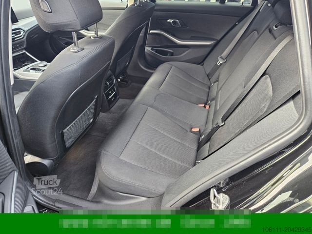 Minibüs BMW 320d  Touring  xDrive  Navigation wenkbar