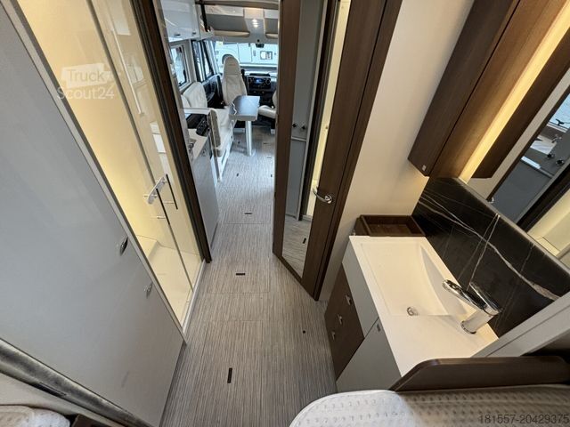 Integriertes Wohnmobil BÜRSTNER Elegance I 910 G Hubstützen, Klima, TV/SAT