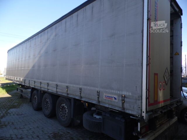 Open semitrailer with tarp Schmitz Cargobull 