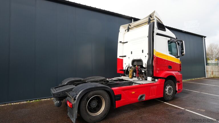 Standaard-SZM Mercedes-Benz Actros 1942 tractor unit