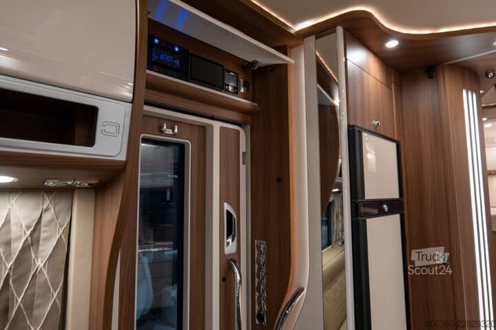 CARTHAGO CHIC-E LINE I 61 XL LE AUTORULOTĂ SECOND-HAND CARTHAGO CHIC-E LINE I 61 XL LE
