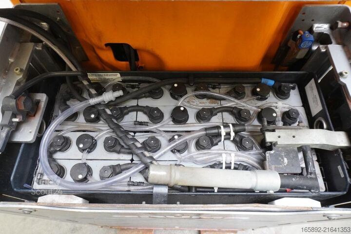 Elektrische meelooppallettruck met sta-platform Still SXH20