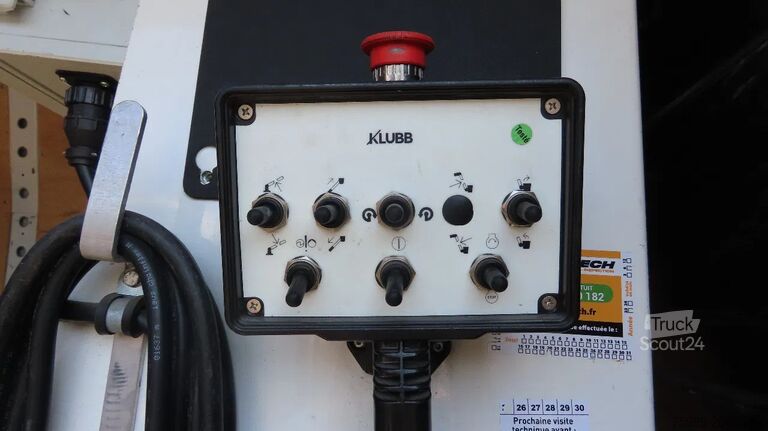 Подъемная платформа Renault Master 10,5 m,3 SEATS, KLUBB, 3500 kg, euro6