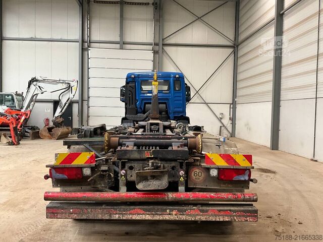 Hook arm system MAN TGS 33.440 6x4