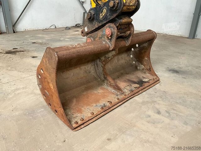 Excavadora sobre orugas JCB JS 145 LC