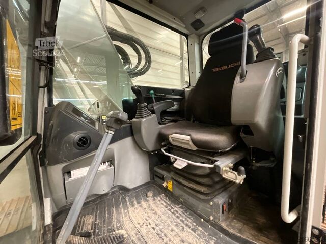 Excavadora sobre orugas Takeuchi TB 2150 R