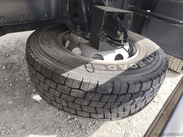 Gesloten bak MAN TGX 18.420 (36)
