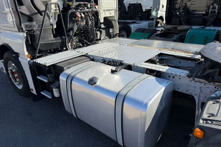 Standard trekkvogn MAN TGX 18.460 Kompressor