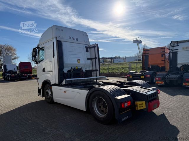 Standard tractor unit IVECO Stralis S-WAY AS440S48T/P Standklima Retarder