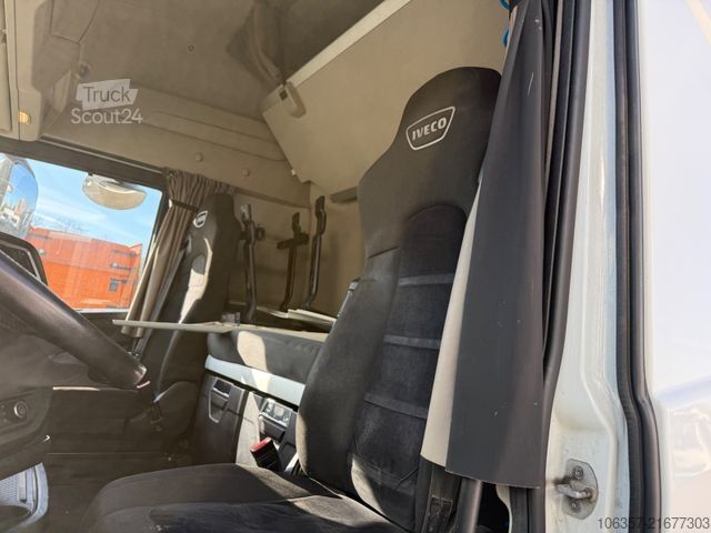 Standard tractor unit IVECO Stralis S-WAY AS440S48T/P Standklima Retarder