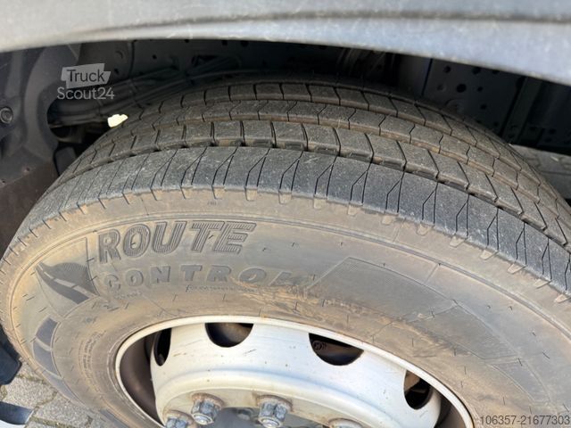 Standard tractor unit IVECO Stralis S-WAY AS440S48T/P Standklima Retarder