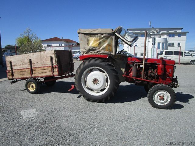 Tractor RENAULT SUPER 6 -R7050- 4xNeu Bereift+mit Anhänger*