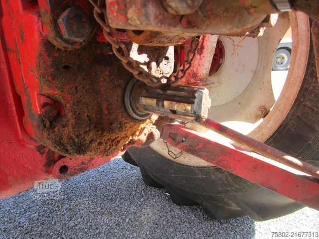 Tractor RENAULT SUPER 6 -R7050- 4xNeu Bereift+mit Anhänger*