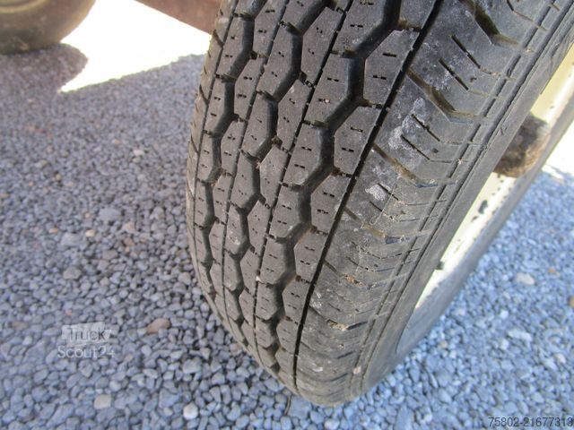 Tractor RENAULT SUPER 6 -R7050- 4xNeu Bereift+mit Anhänger*